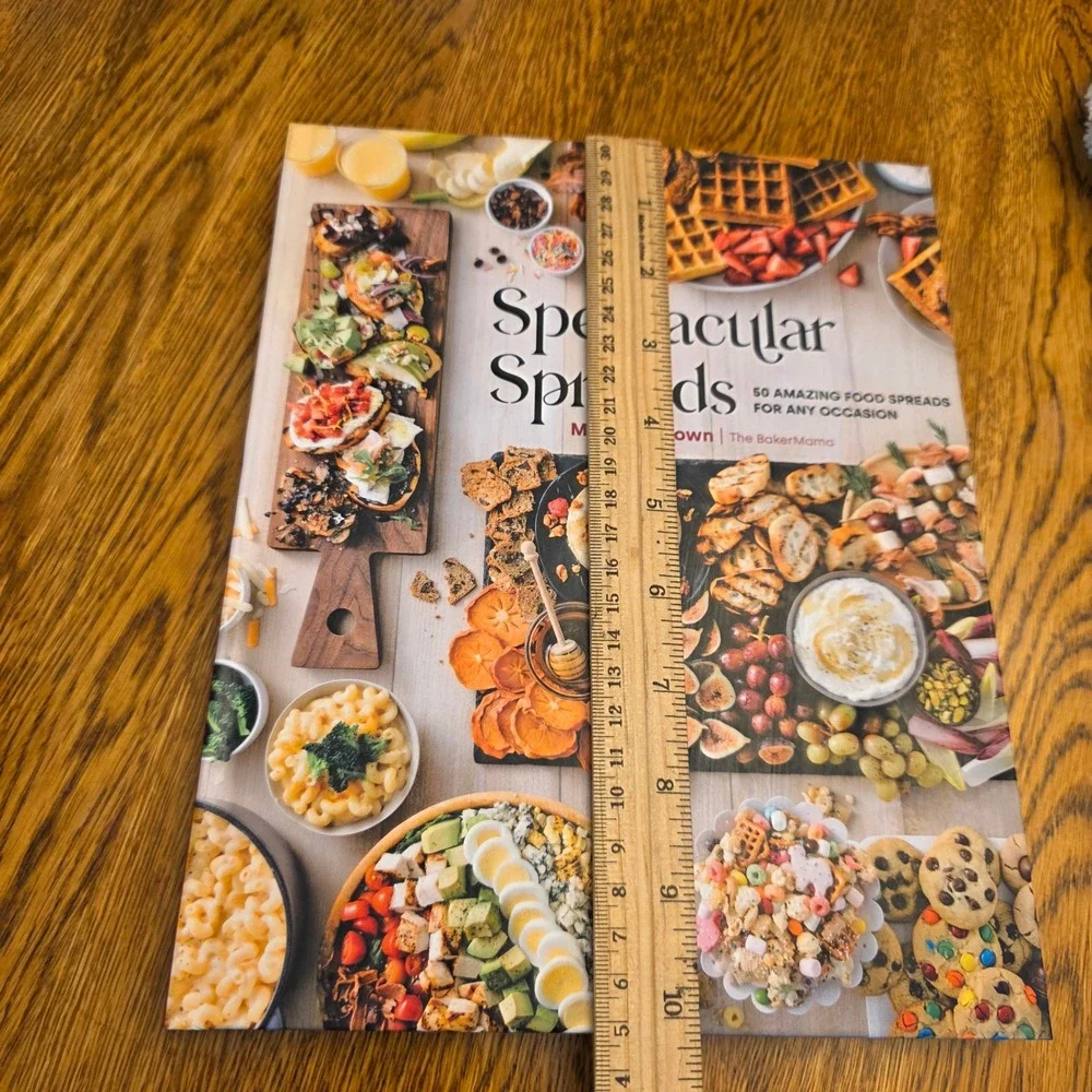Spectacular Spreads‎ Maegan Brown The BakerMama Cookbook Hardcover Housewarming